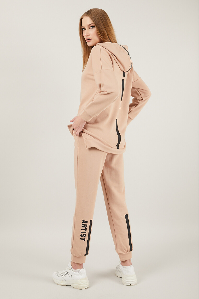 Twenty3 Kadın Baskılı Kapüşonlu Eteği Yırtmaçlı Beli Lastikli Paçası Ribanalı Eşofman Takımı