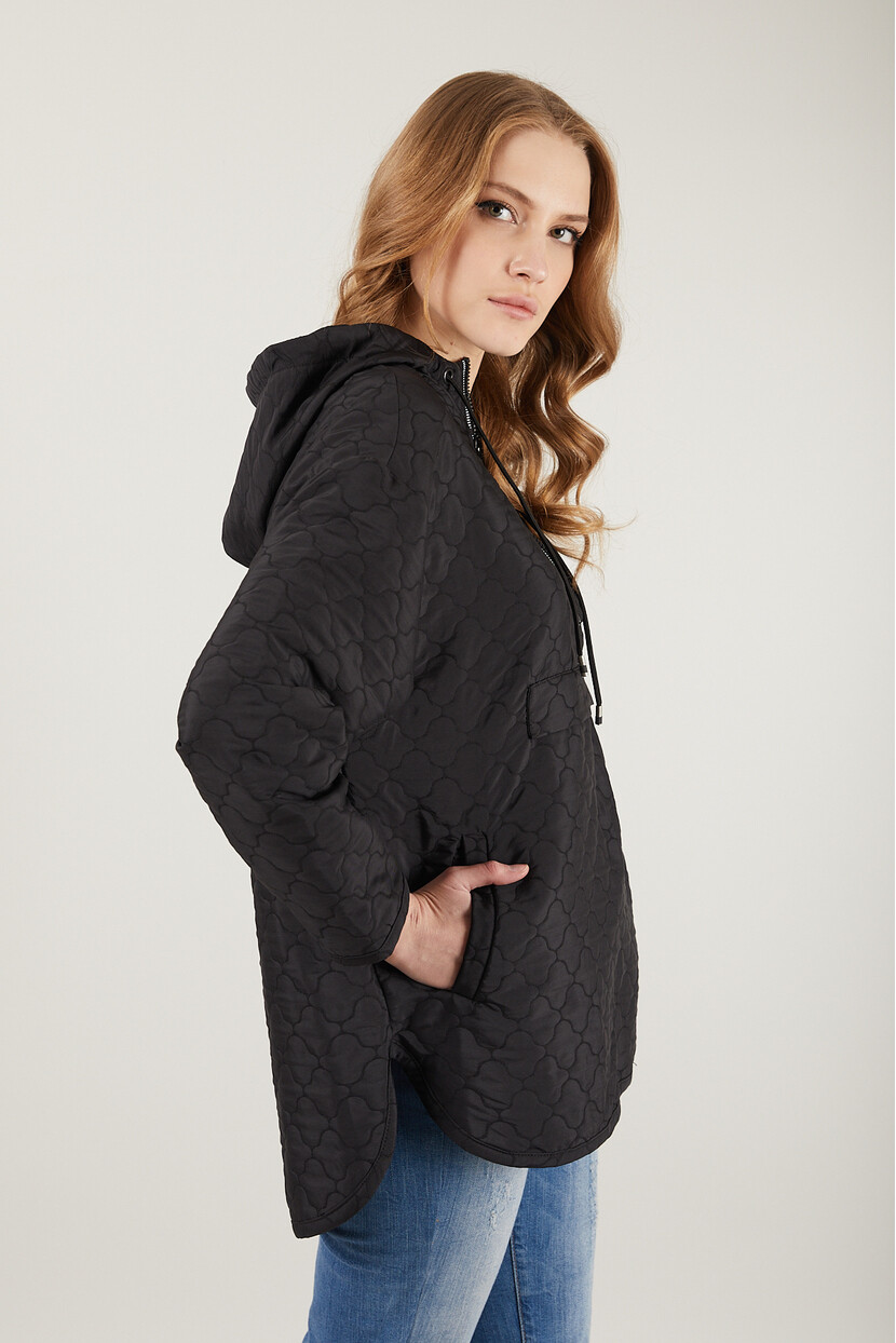 Twenty3 Kadın Kapüşonlu Yarım Fermuarlı Cepli Kapak Detaylı Kapitone Oversize Sweatshirt