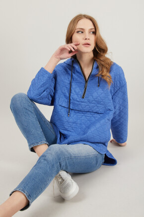 Twenty3 Kadın Kapüşonlu Yarım Fermuarlı Cepli Kapak Detaylı Kapitone Oversize Sweatshirt